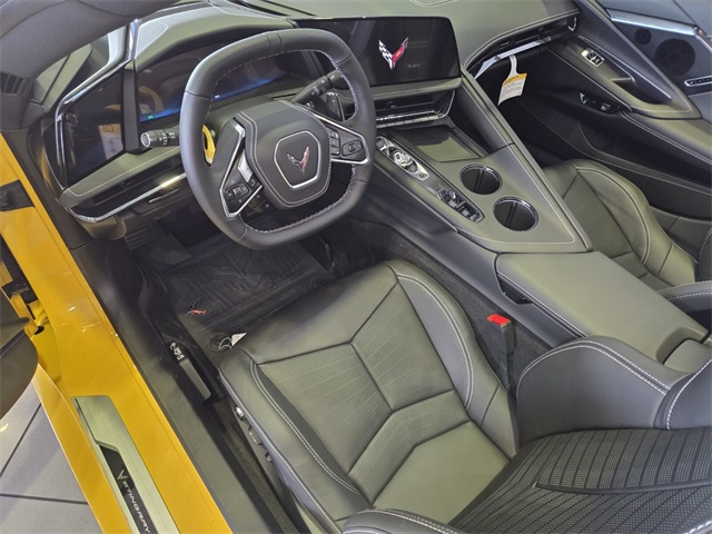 2026 Chevrolet Corvette Stingray 2LT photo 4