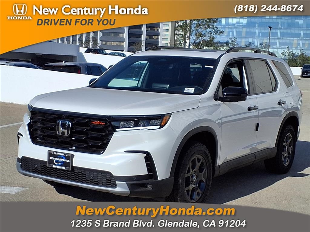 new 2025 Honda Pilot car, priced at $51,305
