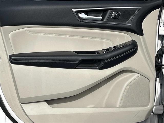 used 2016 Ford Edge car, priced at $13,894