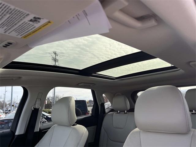 used 2016 Ford Edge car, priced at $13,894