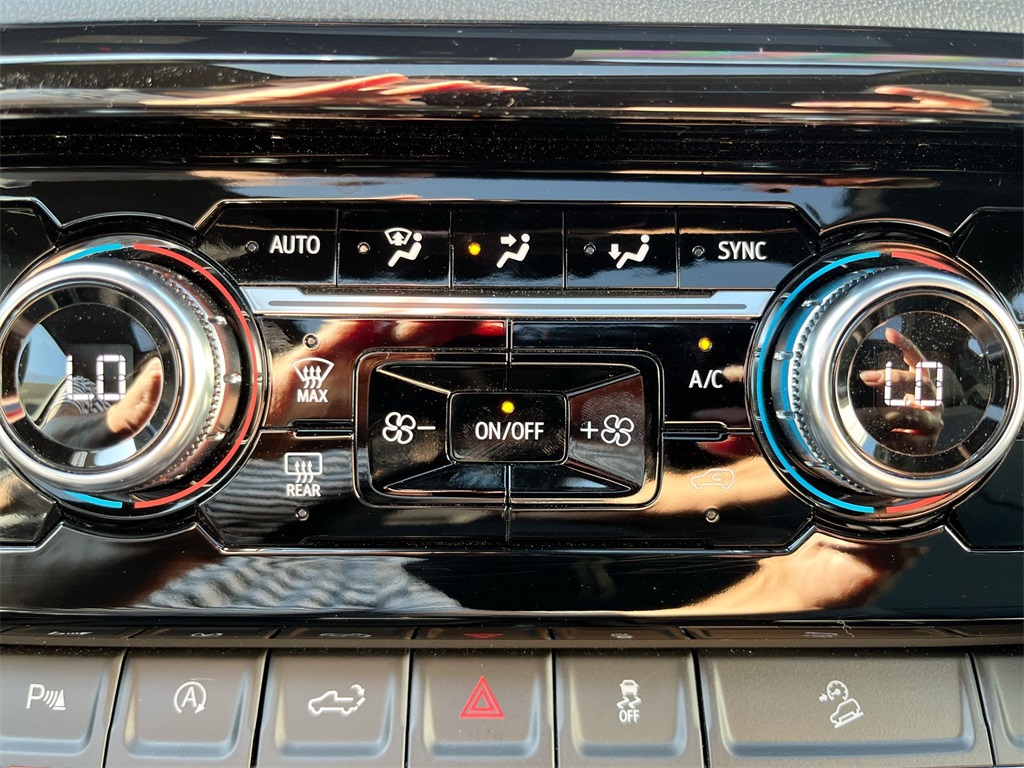 2025 Gmc Sierra 1500 AT4 photo 19