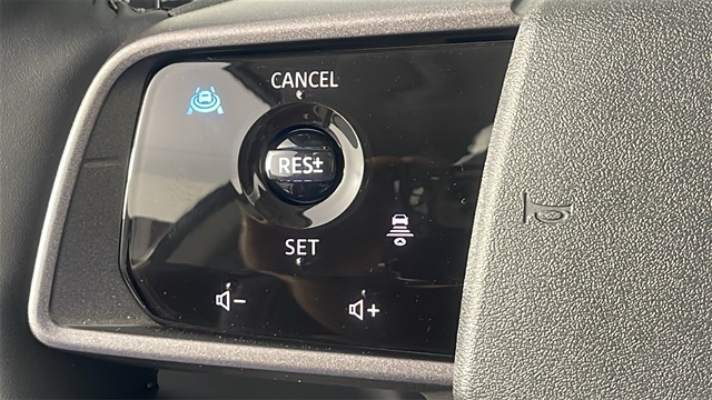 2025 Brilliant Silver Metallic Nissan Murano SL AWD SUV