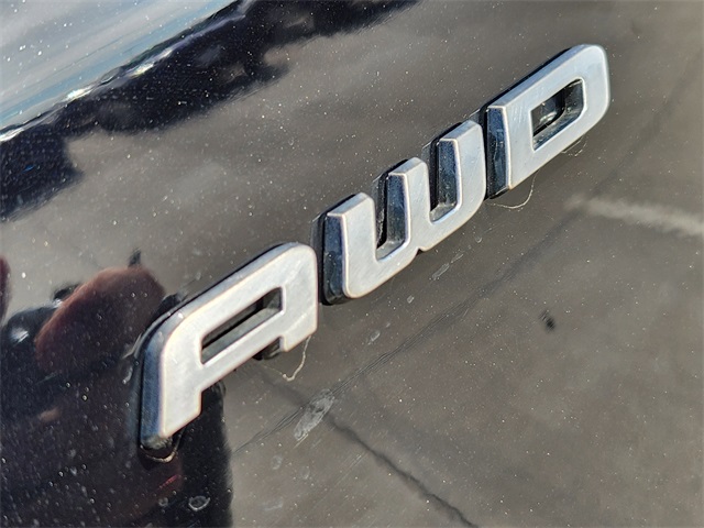 2023 Black Metallic Ford Edge Titanium AWD SUV