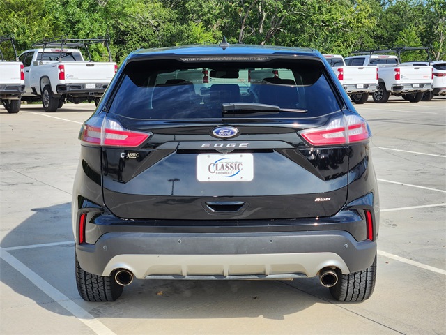 2023 Black Metallic Ford Edge Titanium AWD SUV