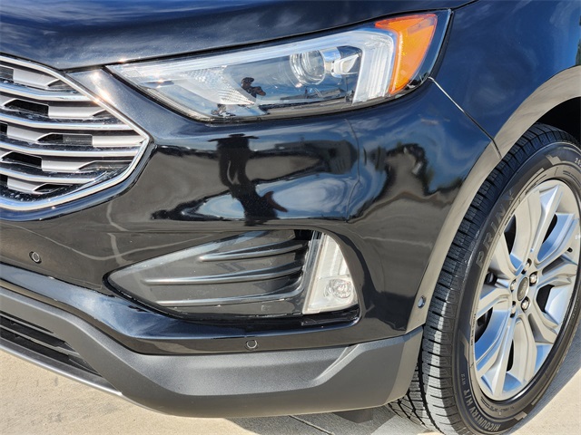 2023 Black Metallic Ford Edge Titanium AWD SUV