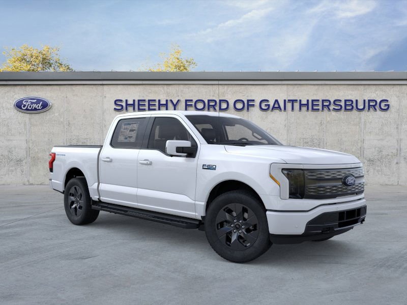 2025 Ford F-150 Lightning Lariat's photo