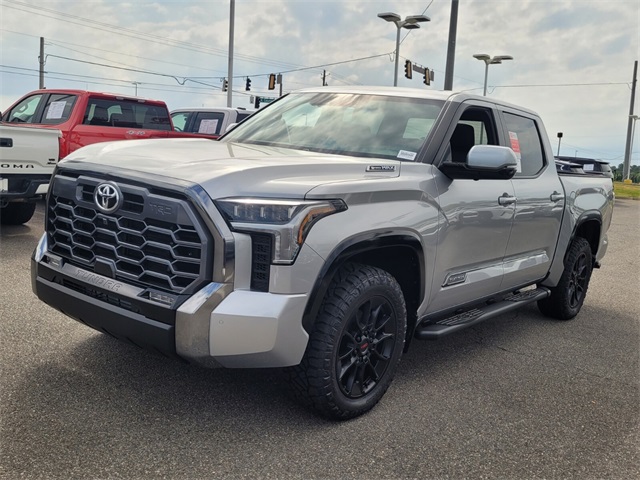New 2025 Toyota Tundra Hybrid Platinum 4D CrewMax in Milledgeville