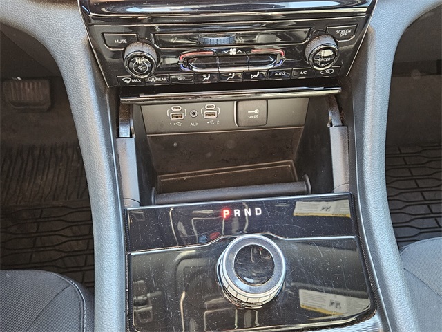 2024 Jeep Grand Cherokee Laredo 4x2