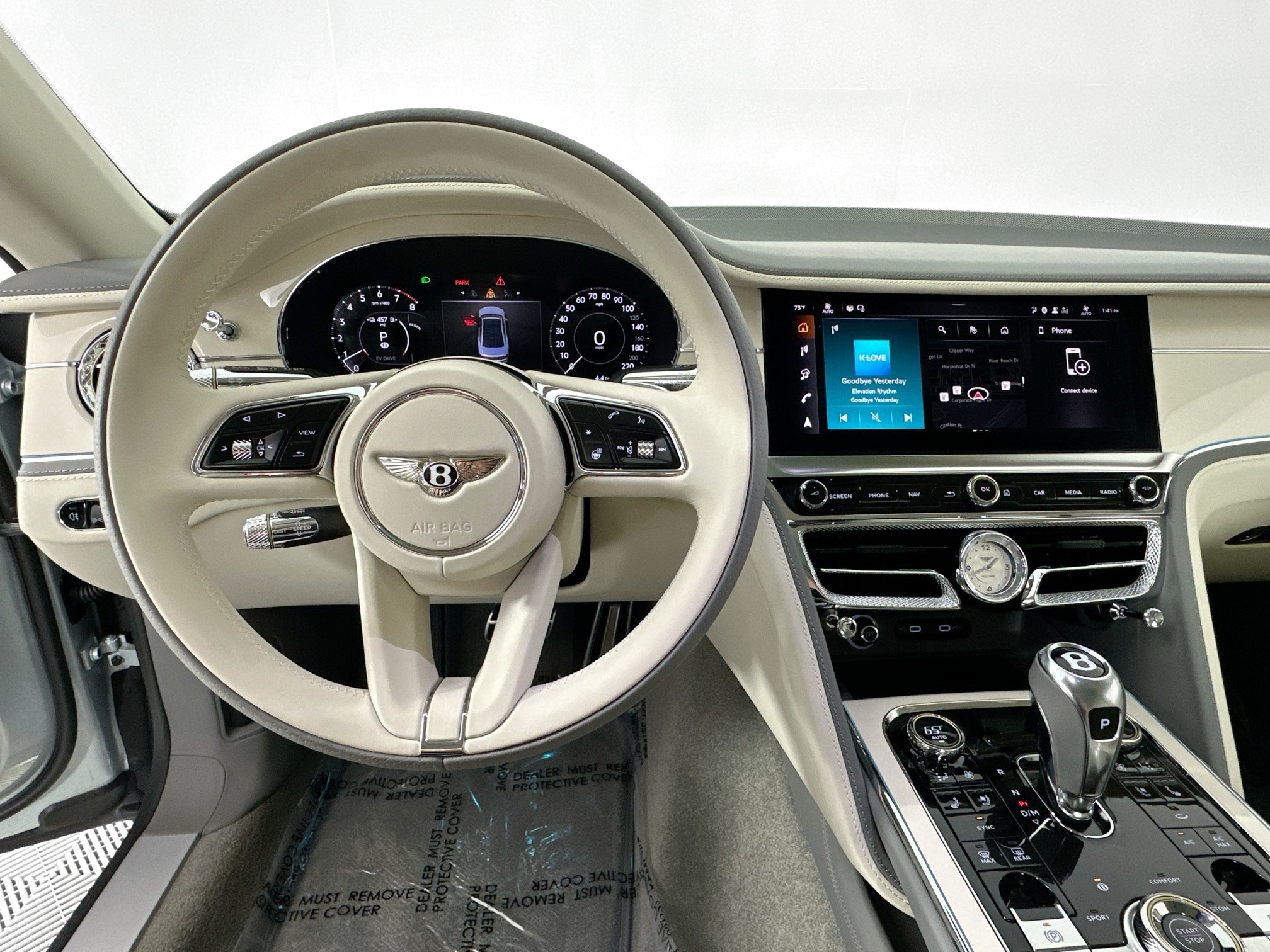 new 2025 Bentley Flying Spur car