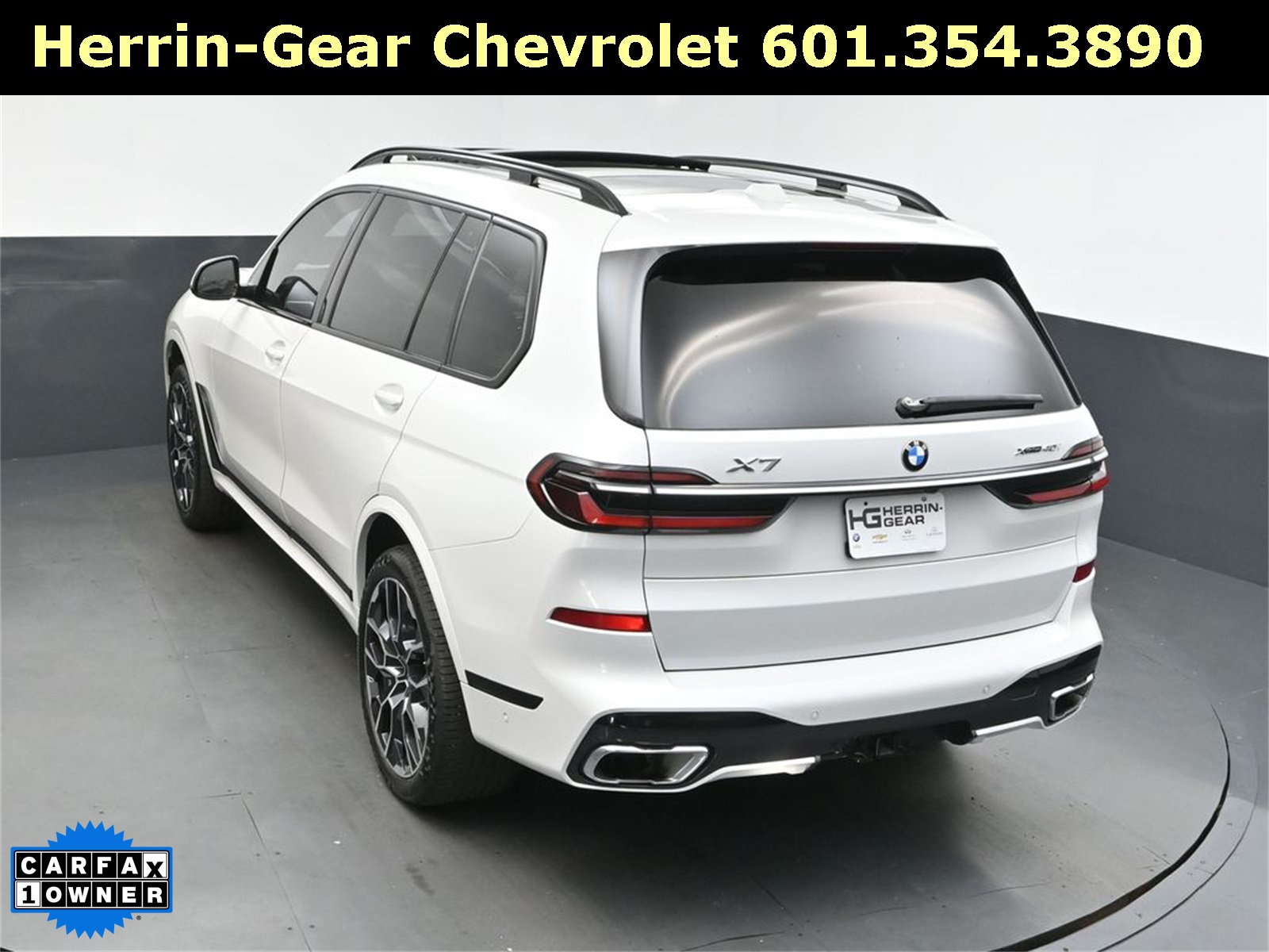 2024 White Metallic BMW X7 xDrive40i AWD SUV