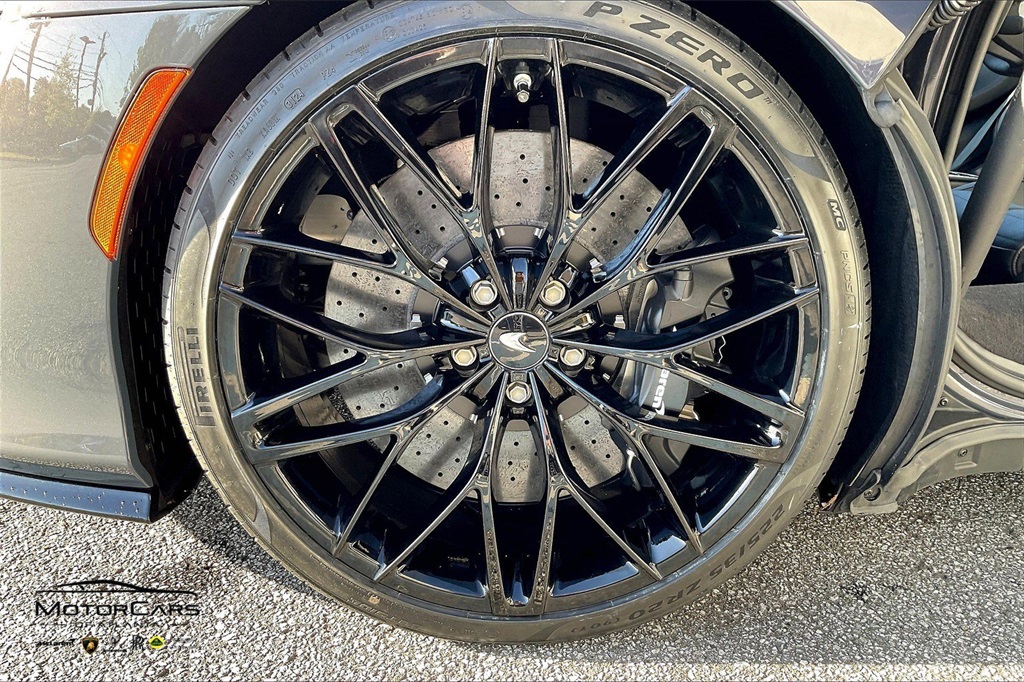 2025 McLaren GTS RWD Coupe