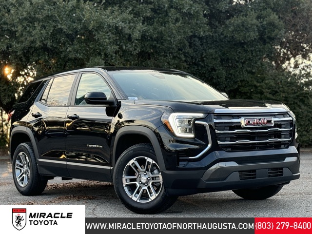 2025 GMC Terrain Elevation's photo
