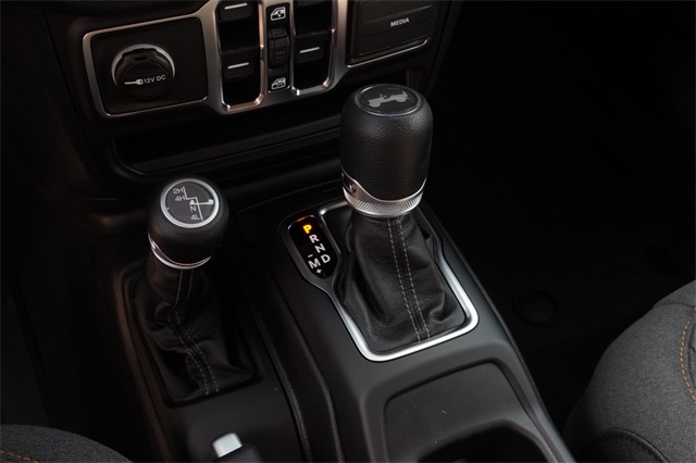 2025 Jeep Wrangler Sport S photo 22