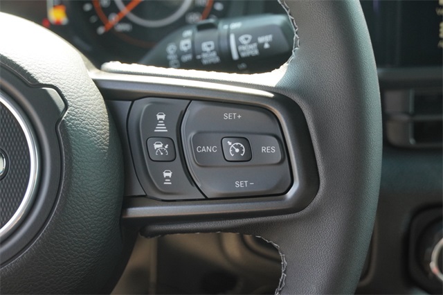 2025 Jeep Wrangler Sport S photo 24