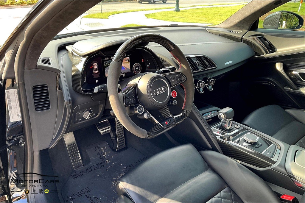2018 Black Metallic Audi R8 Coupe 5.2 Plus quattro AWD Coupe