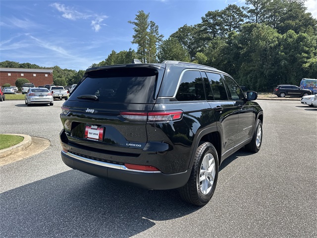 2025 Jeep Grand Cherokee Laredo X photo 5