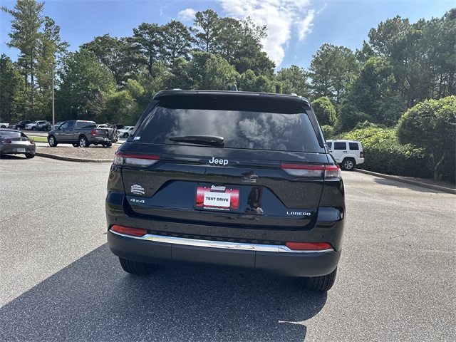 2025 Jeep Grand Cherokee Laredo X photo 6