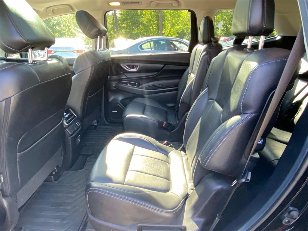 2024 Crystal Black Silica Subaru Ascent Limited AWD SUV