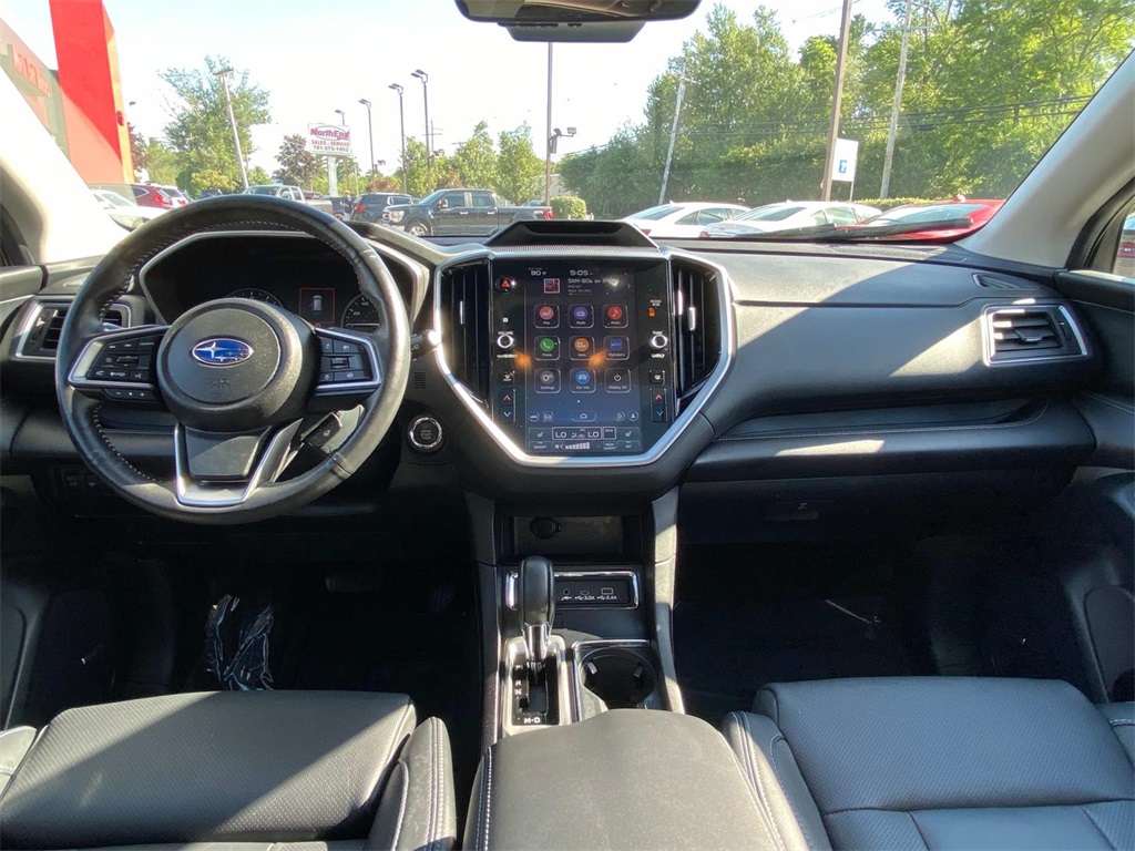 2024 Crystal Black Silica Subaru Ascent Limited AWD SUV