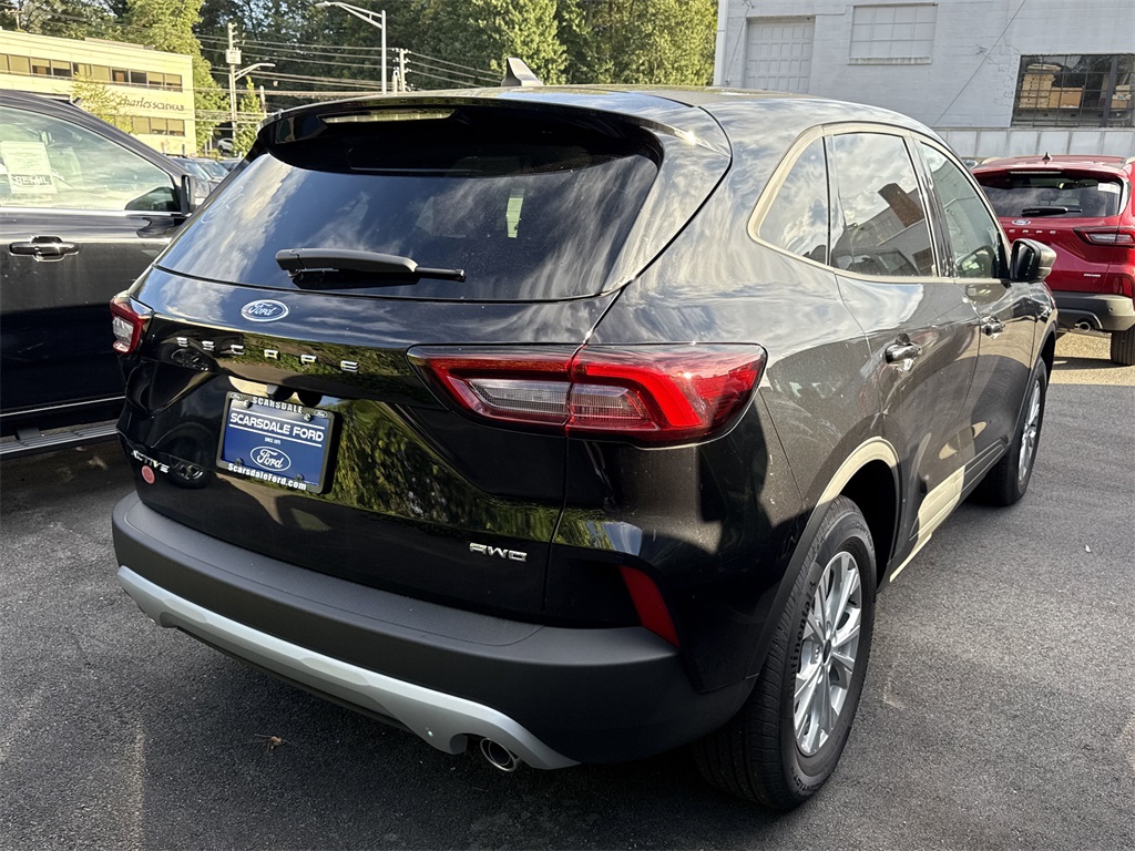 2025 Ford Escape Active photo 4