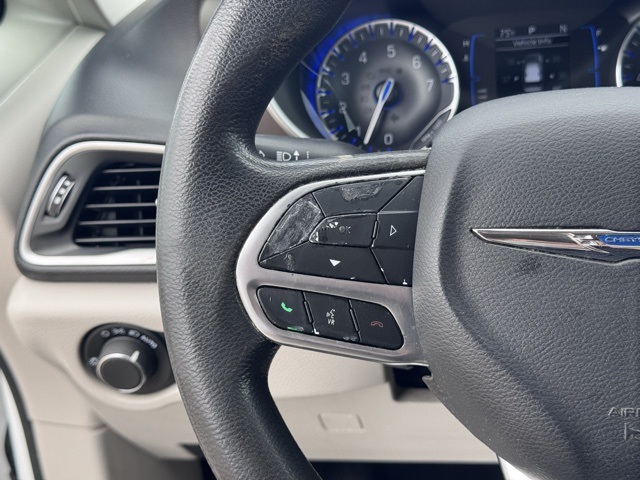 2020 Chrysler Voyager LXi