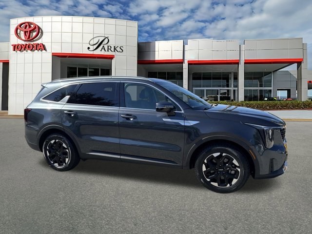 2024 Kia Sorento S's photo