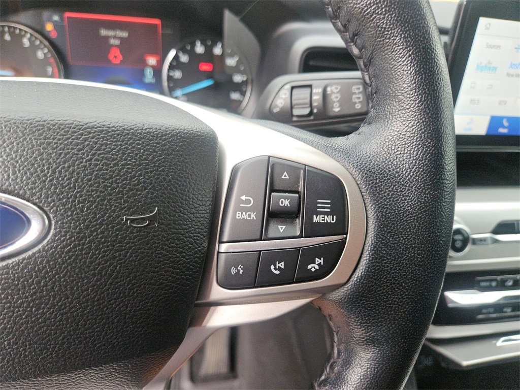 2022 Ford Explorer XLT photo 23