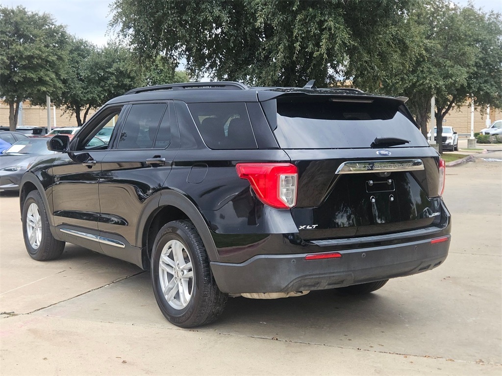 2022 Ford Explorer XLT photo 4