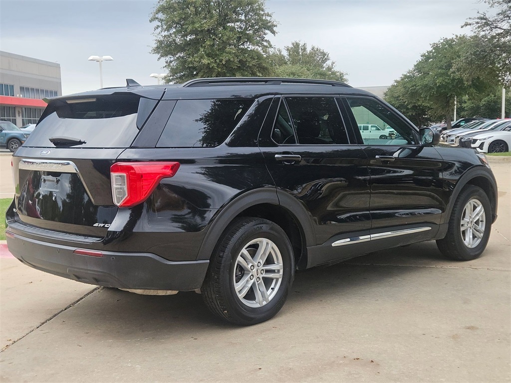 2022 Ford Explorer XLT photo 6