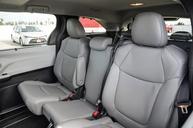 new 2026 Toyota Sienna car, priced at $48,520
