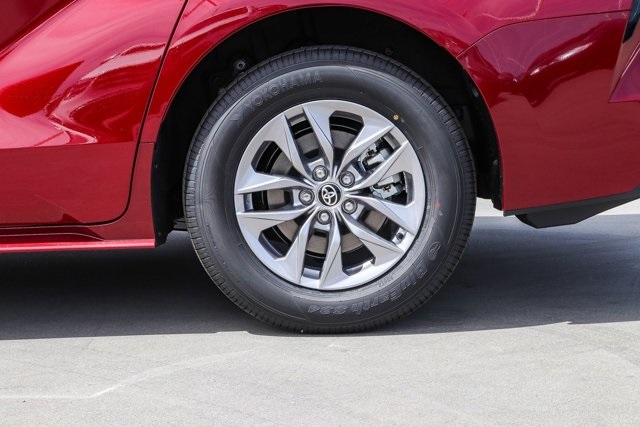 new 2026 Toyota Sienna car, priced at $48,520