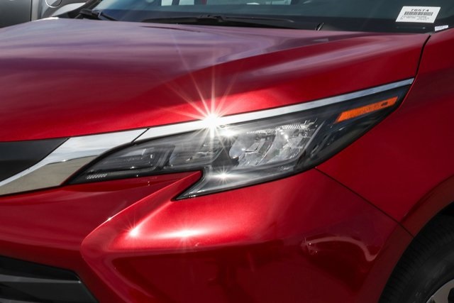 new 2026 Toyota Sienna car, priced at $48,520