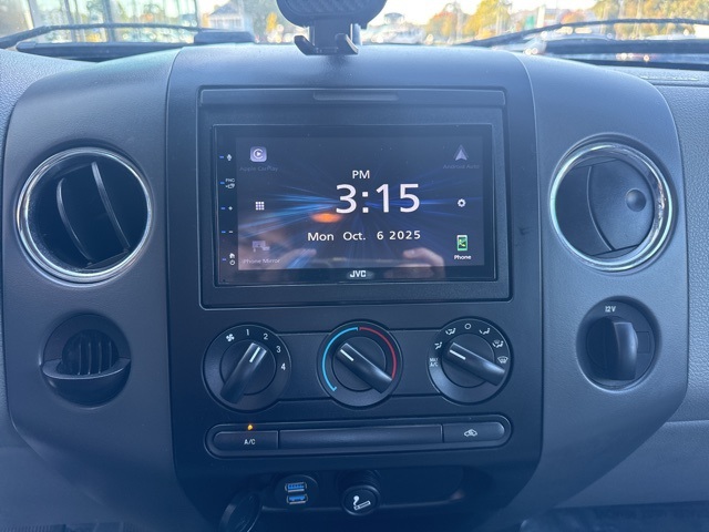 2007 Ford F-150 XLT photo 7