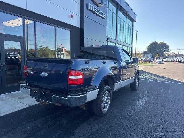 2007 Ford F-150 XLT photo 2