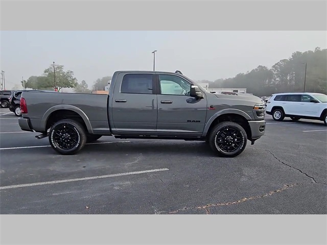 2026 Ram 3500 Limited Crew Cab 4x4 6'4" Box
