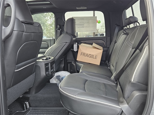 2026 Ram 3500 Limited Crew Cab 4x4 6'4" Box