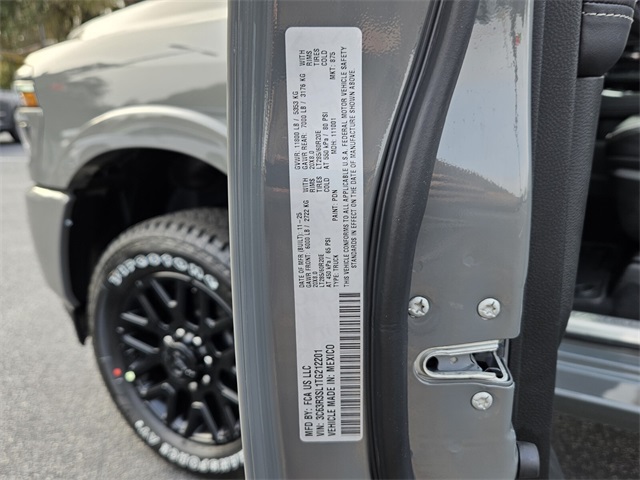 2026 Ram 3500 Limited Crew Cab 4x4 6'4" Box