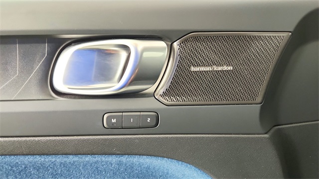 used 2023 Volvo XC40 Recharge Pure Electric car, priced at $31,488