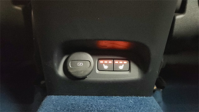 used 2023 Volvo XC40 Recharge Pure Electric car, priced at $31,488