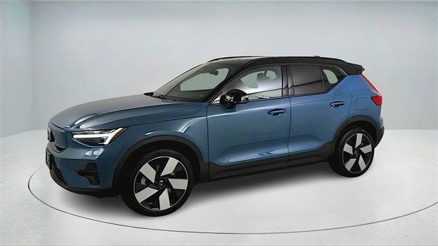 used 2023 Volvo XC40 Recharge Pure Electric car, priced at $31,488
