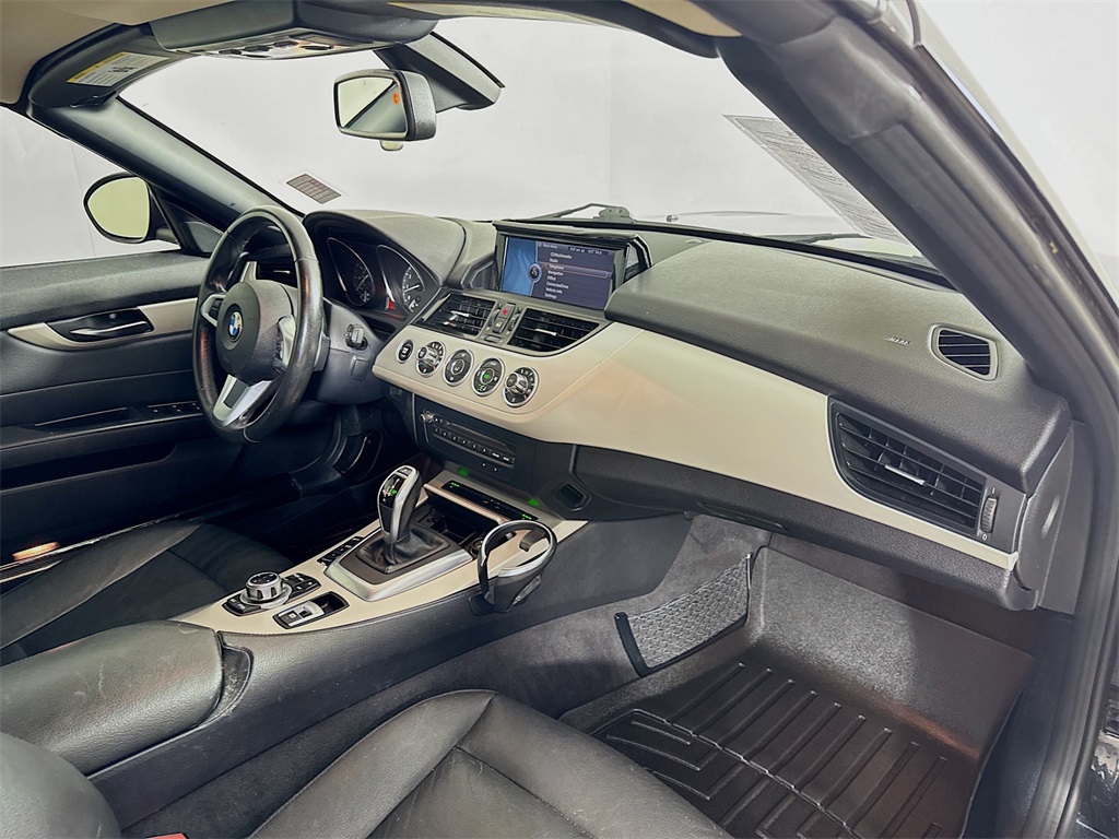 Photo of 2015 BMW Z4 sDrive28i in Myrtle Beach, SC - 24,  2015 BMW Z4 sDrive28i:3894Y