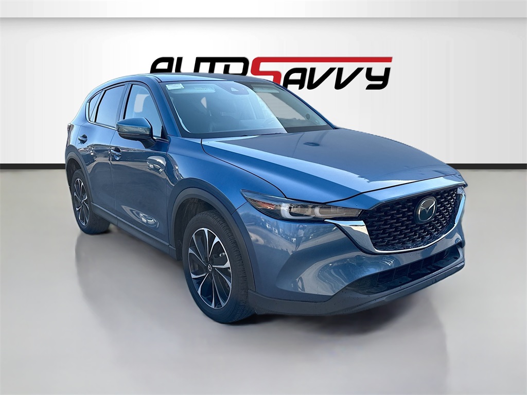 2023 Mazda CX-5 S Premium package