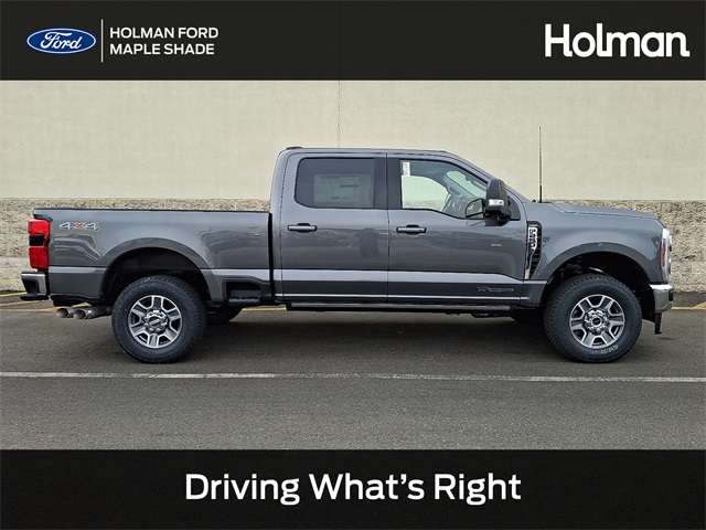 2026 Ford F-250 Super Duty Lariat's photo