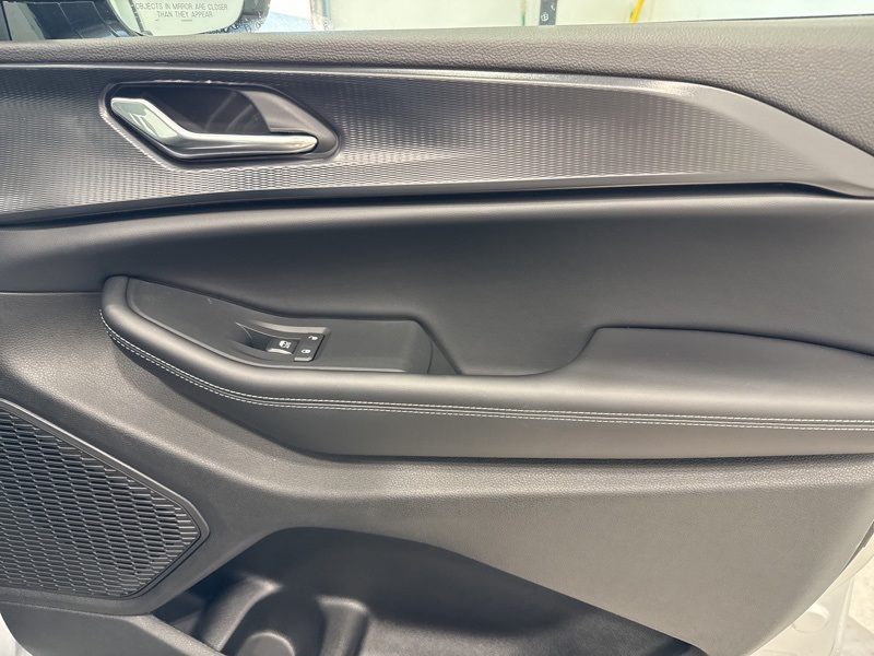2025 Jeep Grand Cherokee Altitude X photo 15