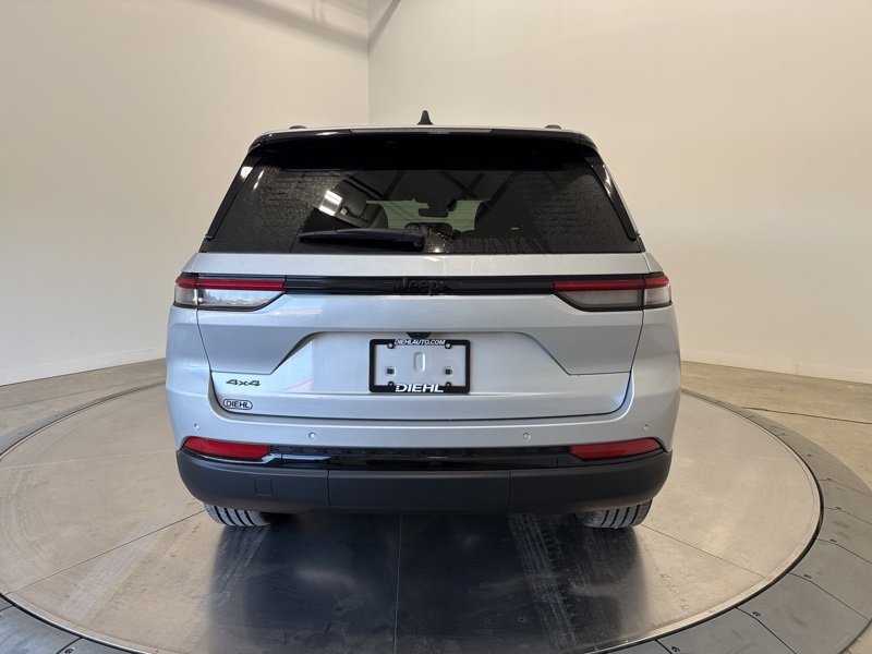 2025 Jeep Grand Cherokee Altitude X photo 6