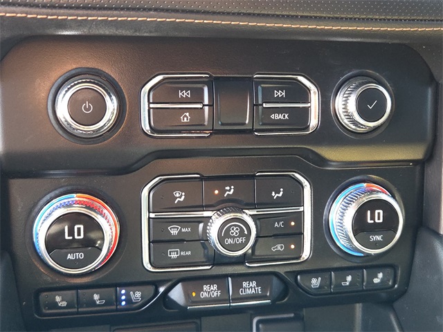2022 Gmc Yukon XL AT4 photo 20