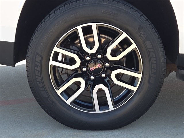 2022 Gmc Yukon XL AT4 photo 8