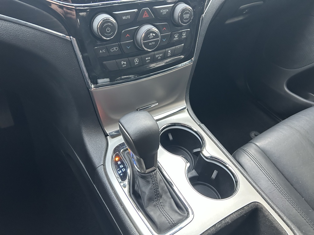 used 2019 Jeep Grand Cherokee car, priced at $18,000