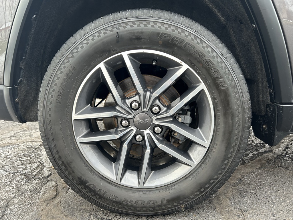 used 2019 Jeep Grand Cherokee car, priced at $18,000