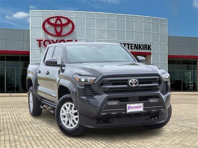 2025 Toyota Tundra SR5 CrewMax photo 31